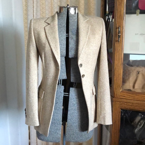 Escada Jackets & Blazers - Escada Silk Wool Cashmere Tan Tweed Blazer 34